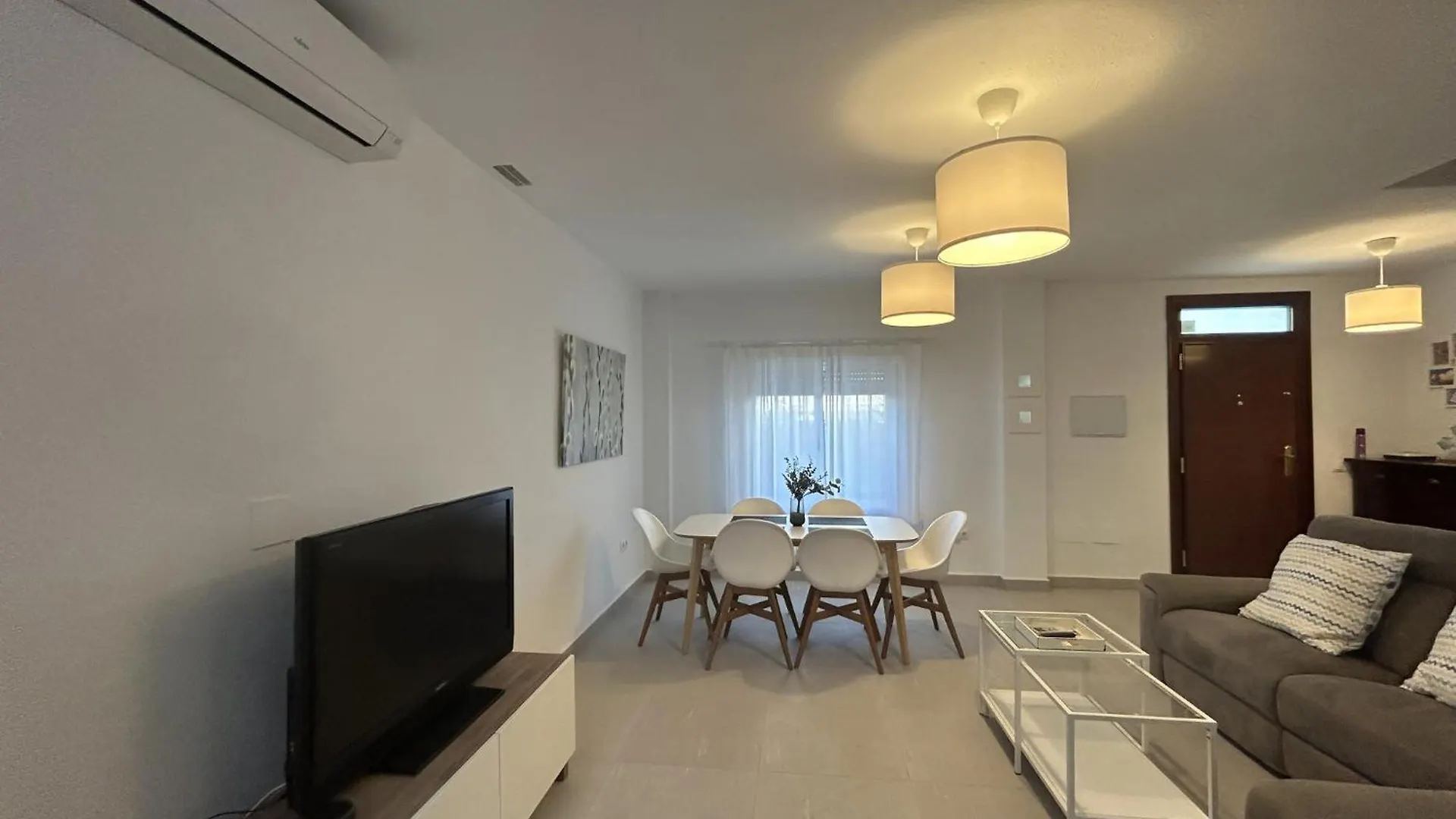 Casa De Playa Los Alamos Andra توريمولينوس 0*,  إسبانيا
